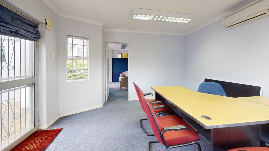 To Let commercial Property for Rent in Walmer Eastern Cape